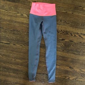 Lululemon yoga pants/leggings, reversible, size 4